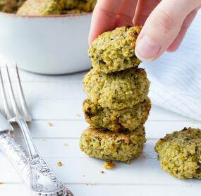Knusprig gebackene Brokkoli-Quinoa-Bites