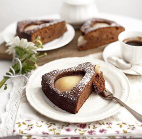 Birnenkuchen mit Marzipan