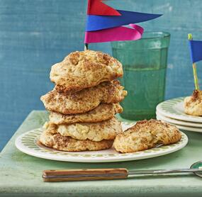 Schnelle Apfelsemmeln ohne Hefe