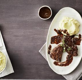 Gebratene Kalbsleber mit Petersilienwurzelpüree