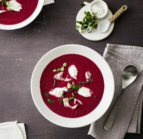 Rote-Bete-Rotkohl-Suppe