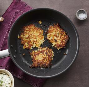 Knusprig ausgebackene Sauerkraut-Kartoffel-Puffer