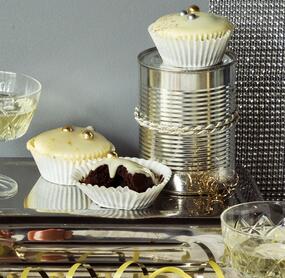 Brownie-Cupcakes mit Champagner-Frosting