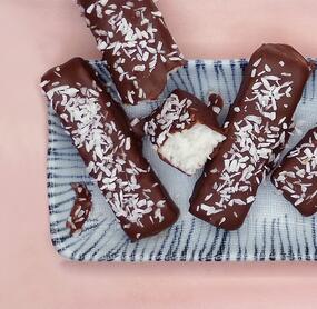 Zuckerfreie Schoko-Kokos-Riegel