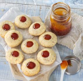 Einfache Engelsaugen mit Hagebuttenmus