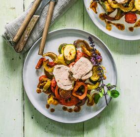 Zartes Schweinefilet mit Ofengemüse