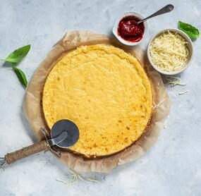 Das Grundrezept für deinen Low-Carb-Pizzaboden mit Käse