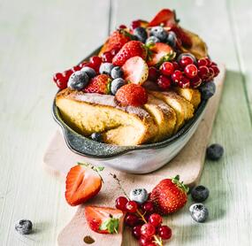 French-Toast-Lasagne mit Beeren