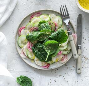 Buntes Gemüsecarpaccio