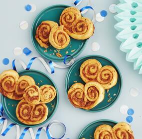 Einfache Bolognese-Öhrchen mit Blätterteig