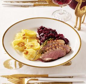 Entenbrust mit Roter Bete und Kartoffelgratin
