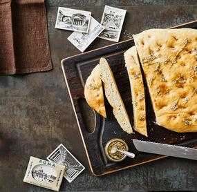 Focaccia mit Gewürzöl