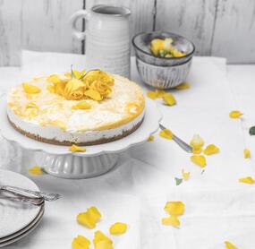 Frischkäse-Pfirsich-Swirl-Torte