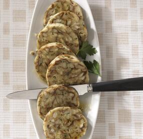 Laugen-Serviettenknödel