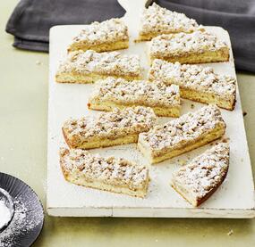Der beste Haselnuss-Streuselkuchen