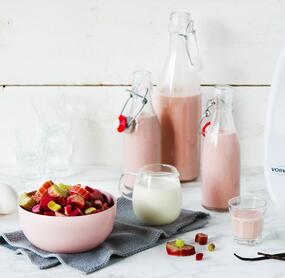 Sahniger Rhabarber-Eierlikör