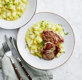 Schweineschnitzel mit Kohlrabi-Kartoffel-Gemüse