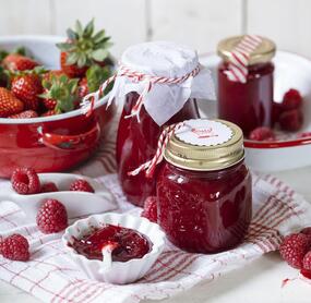 Für dein Lieblingsbrot: Fruchtiges Erdbeer-Himbeer-Gelee