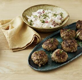 Laugenbuletten mit Rettichsalat