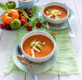 Mediterrane Tomatensuppe