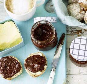 Nuss-Nougat-Creme