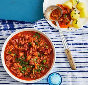 Deftiges Kassler-Gulasch
