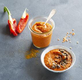 Veganer Paprika-Aufstrich mit exotischen Gewürzen