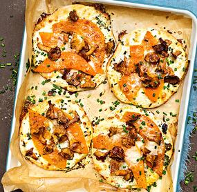 Kleine Herbst-Pizzen