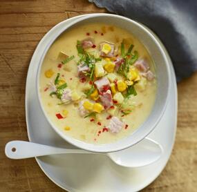 Kartoffel-Mais-Suppe mit Kassler