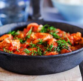 Einfaches Paprika-Sahne-Hähnchen