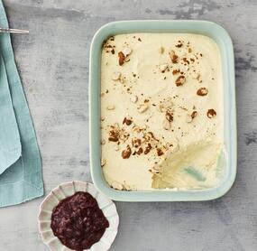 Polenta-Flammeri mit Zwetschgenröster