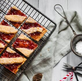 Vegane Linzer Schnitten