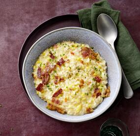 Würziges Mais-Risotto mit krossem Bacon