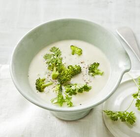Blumenkohlcremesuppe mit Brokkoli