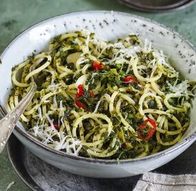 Spaghetti aglio e olio mit Grünkohl