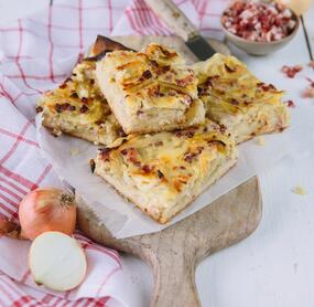 Zwiebelkuchen vom Blech
