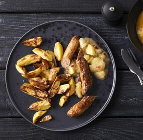 Kreativ kochen: Bratwurst mit Apfel-Birnen-Kompott