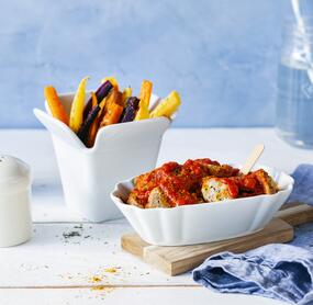 Currywurst mit Gemüse-Pommes