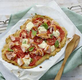 Low-Carb-Pizza mit Stremellachs
