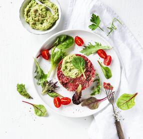 Tatar mit Guacamole