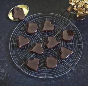 Schokoladenpralinen Sacher-Art