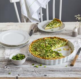 Grüne Frühlingsquiche mit Spargel