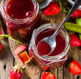 Rhabarber-Erdbeermarmelade
