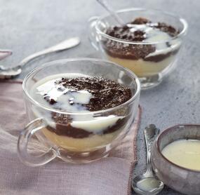 Kakao-Polenta mit Vanillesoße