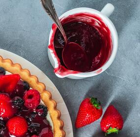 Fruchtiger Tortenguss für Obstkuchen