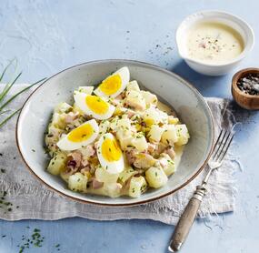 Low-Carb-Kartoffelsalat aus Kohlrabi