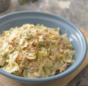 Farfalle mit Lachs-Dill-Soße