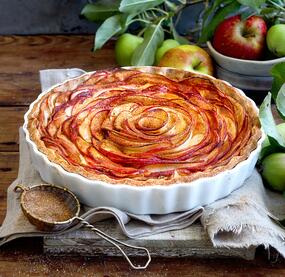 Knusprige Apfel-Rosentarte