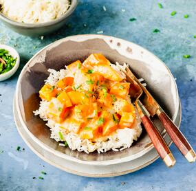 Winterliches Kürbis-Rahmgemüse mit Reis