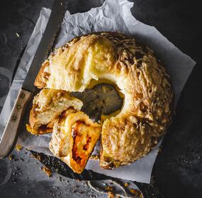 Pizzakranz mit Salami